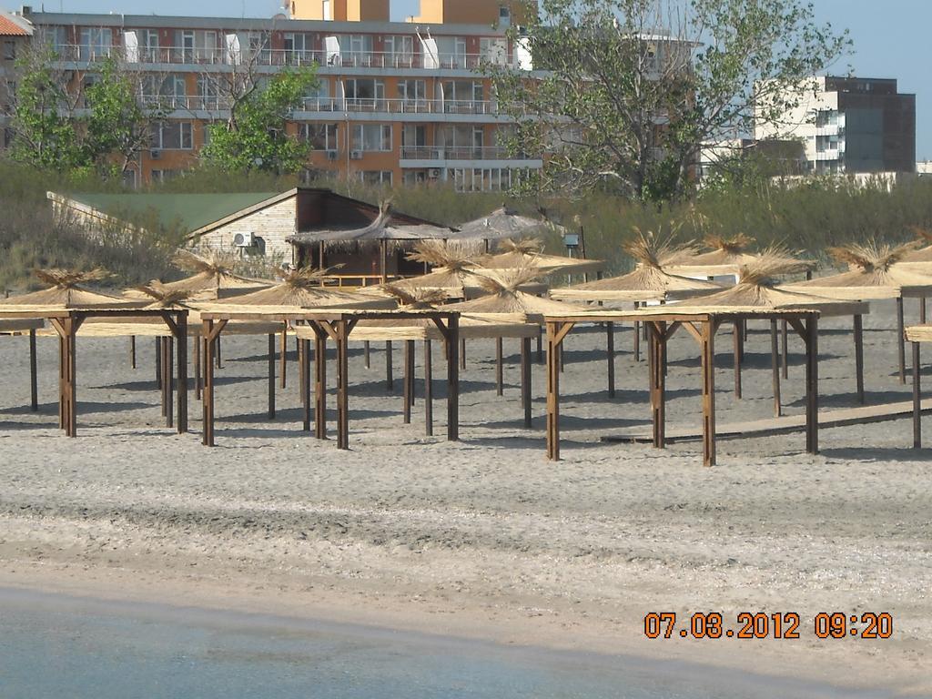 Apartamenti Zhelezovi Pomorie Quarto foto